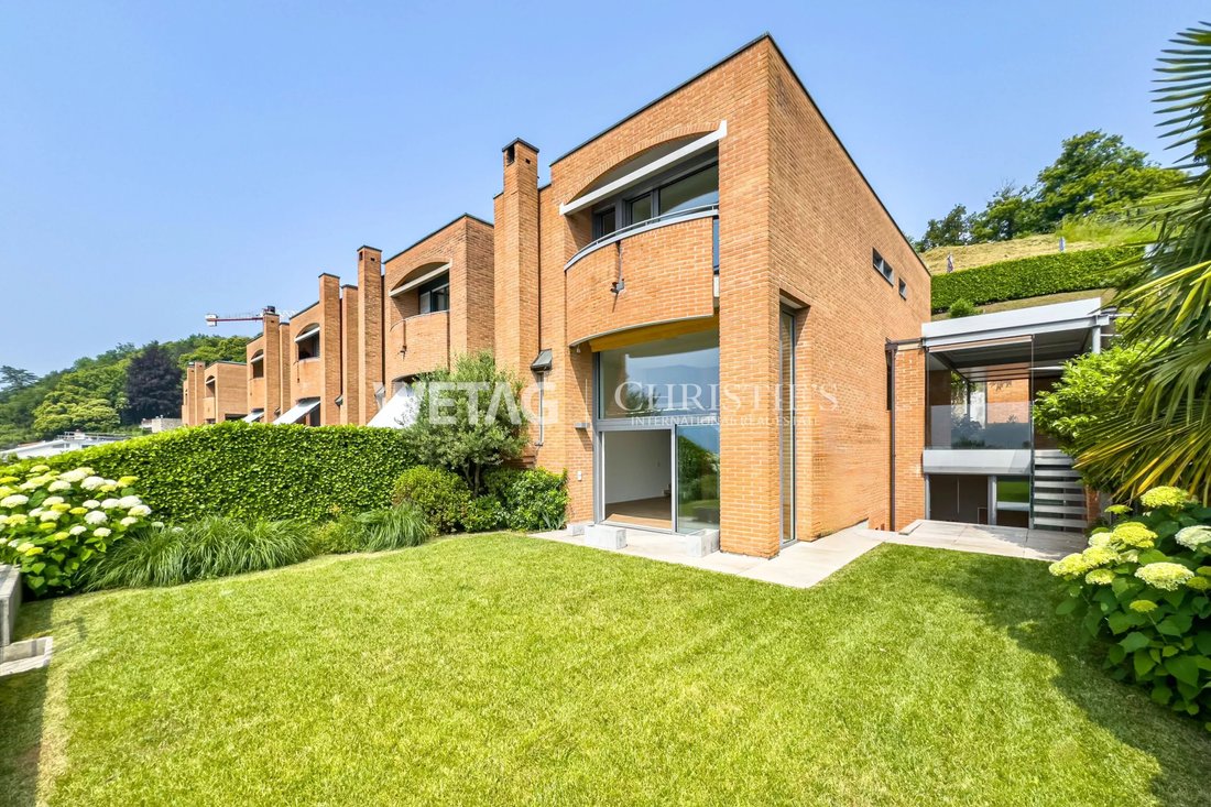 Villa in Porza, Ticino, Switzerland 1 - 15815436