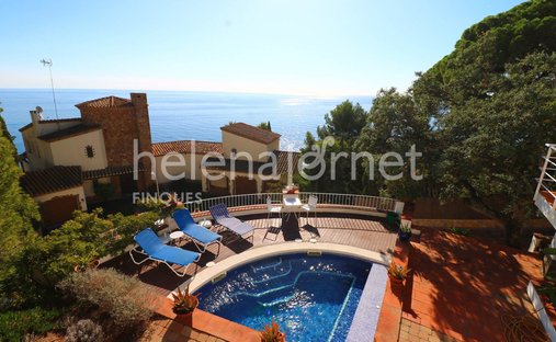 Townhouse in Santa Cristina d'Aro, Catalonia, Spain 1