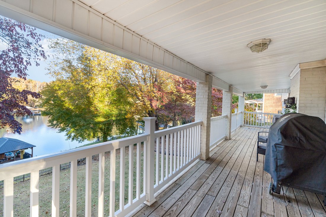 House in Lake Norman of Catawba, North Carolina, United States 2 - 16618296