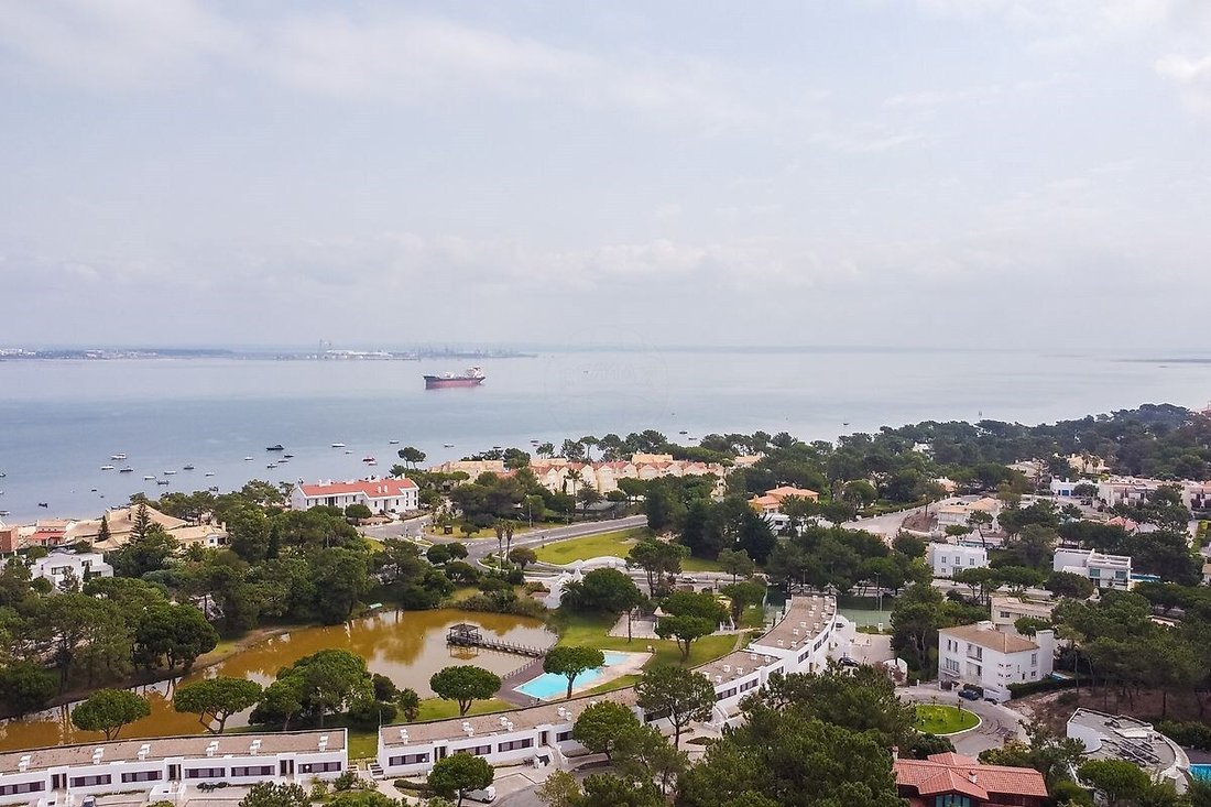 Villa in Carvalhal, Setubal, Portugal 2 - 14914561