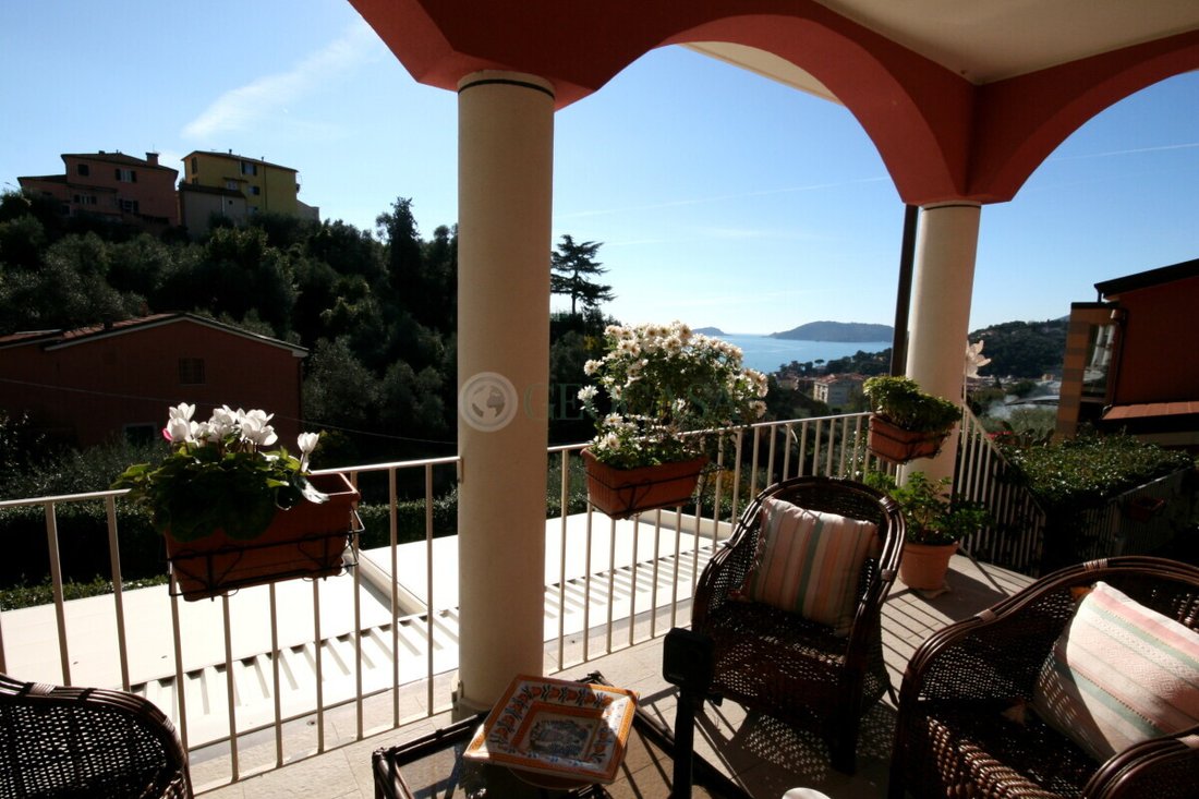 House in Lerici, Liguria, Italy 4 - 16618632