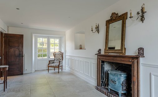 20 Minutes From The Sea : 19th C. Neogothic Style Chateau In Normandy