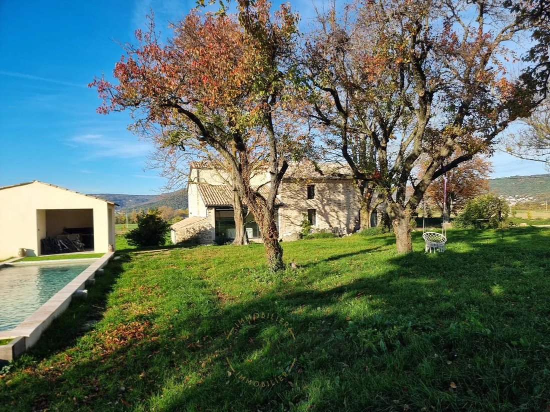 Farm Ranch in Puy-Saint-Martin, Auvergne-Rhône-Alpes, France 2 - 16561896