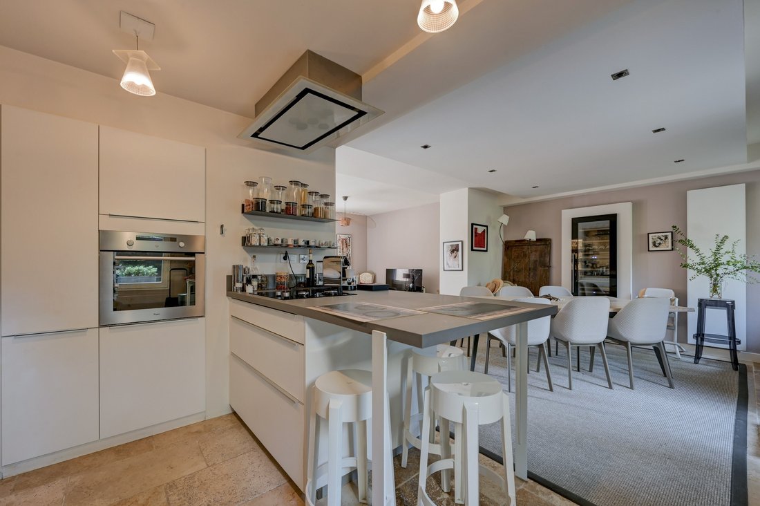 Casa en Le Tholonet, Provenza-Alpes-Costa Azul, Francia 5 - 16618668