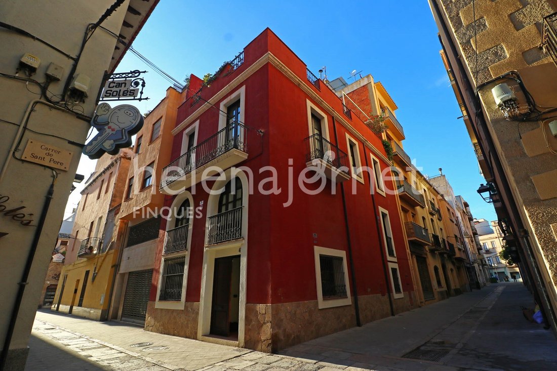 Townhouse in Sant Feliu de Guixols, Catalonia, Spain 2 - 16616801