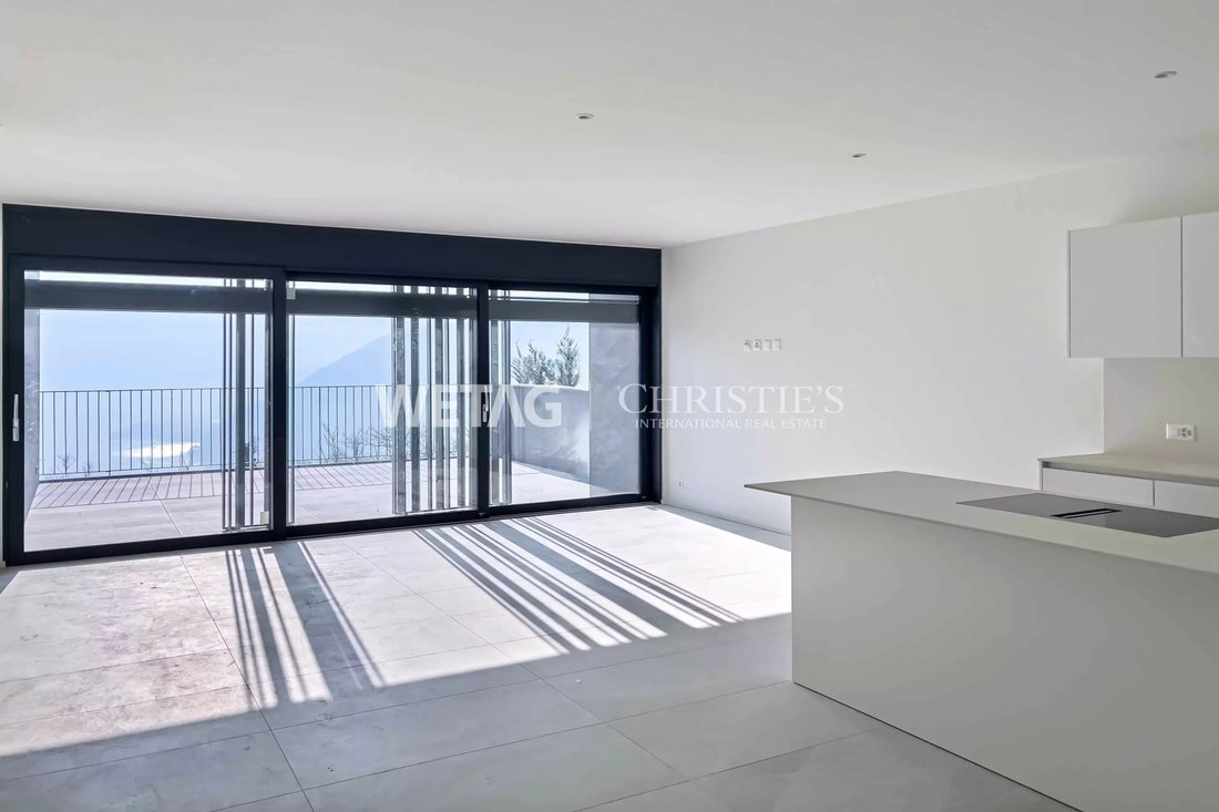 Apartment in Melide, Ticino, Switzerland 4 - 15485137