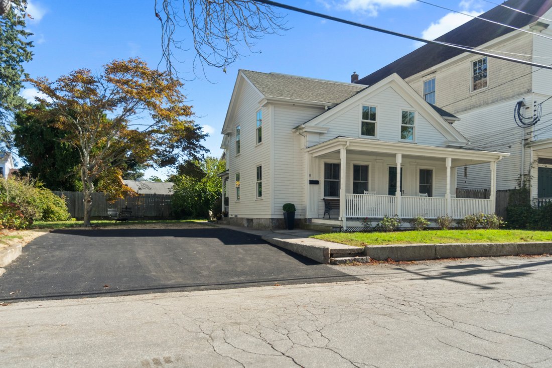 House in Groton, Connecticut, United States 2 - 16618409