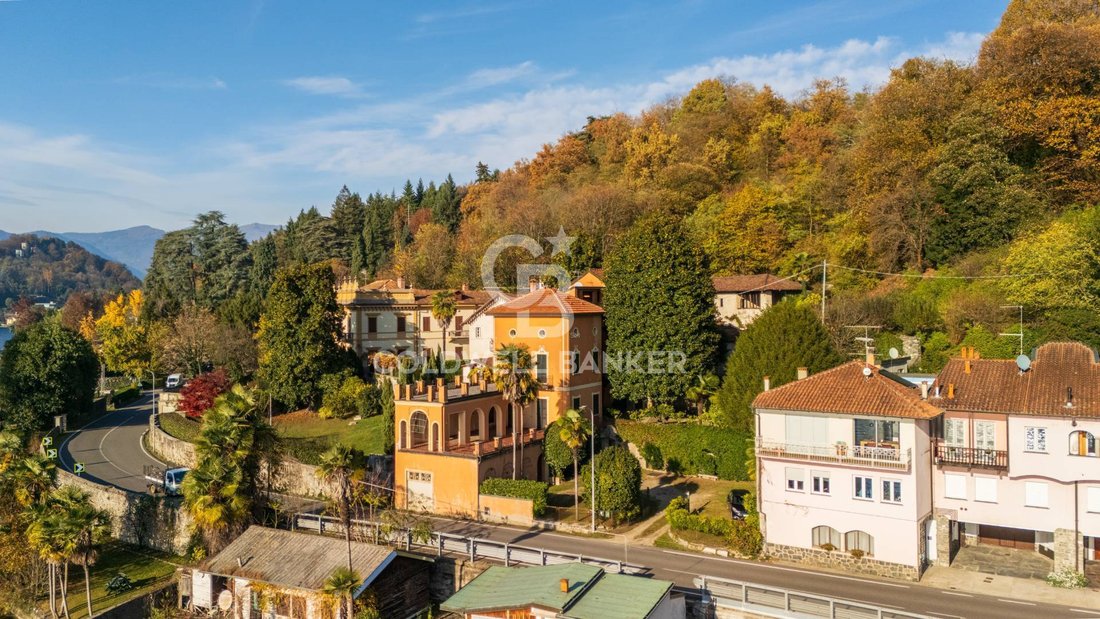 Villa in Orta San Giulio, Piedmont, Italy 1 - 16619693