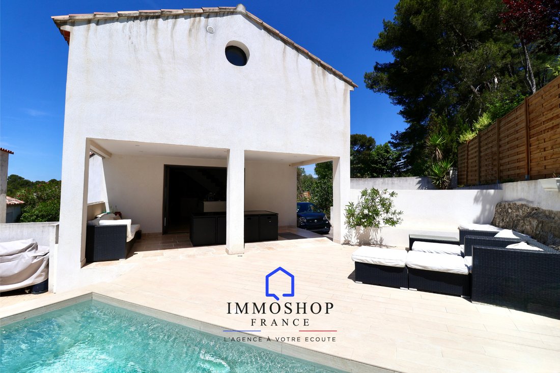 House in Les Trois Lucs, Marseille, Provence-Alpes-Côte d'Azur 1 - 16618624