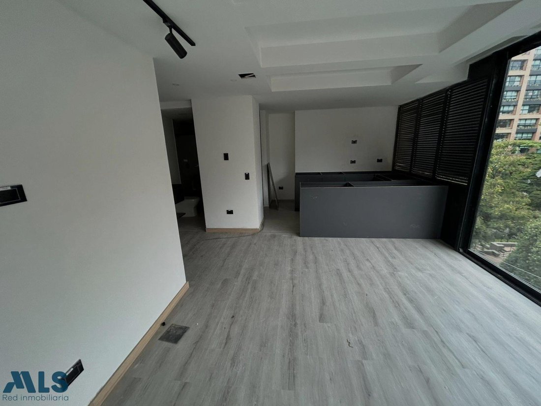 Apartment in Medellín, Antioquia, Colombia 4 - 16617547