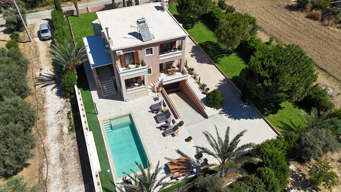 Villa in Crete, Greece 3 - 16620860