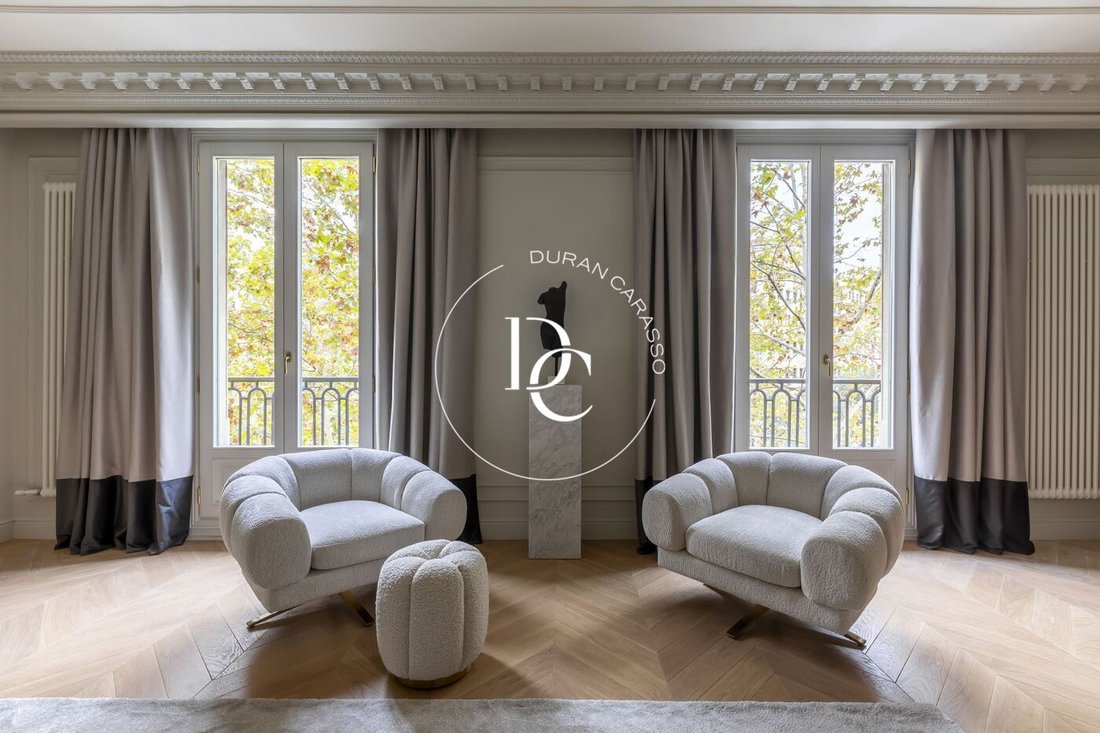 Apartment in Eixample, Barcelona, Spain 4 - 16620947