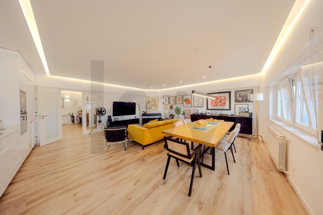 Apartment in Massama e Monte Abraao, Lisbon, Portugal 5 - 16620635