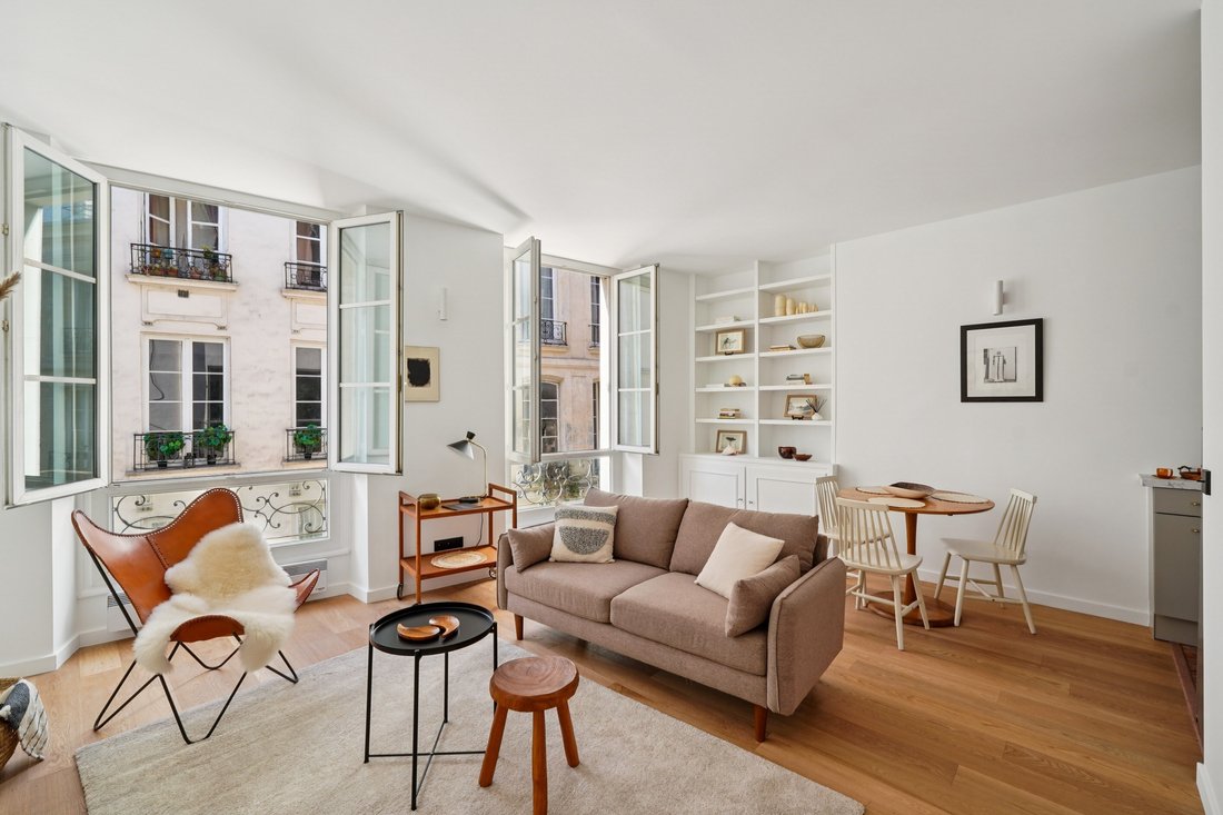 Apartment in Saint Germain des Prés, Paris 6e Arrondissement, Paris 1 - 16620896
