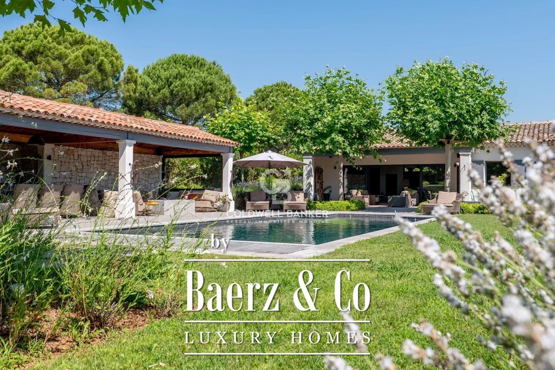 Villa in Mougins, Provence-Alpes-Côte d'Azur, France 1 - 16620926