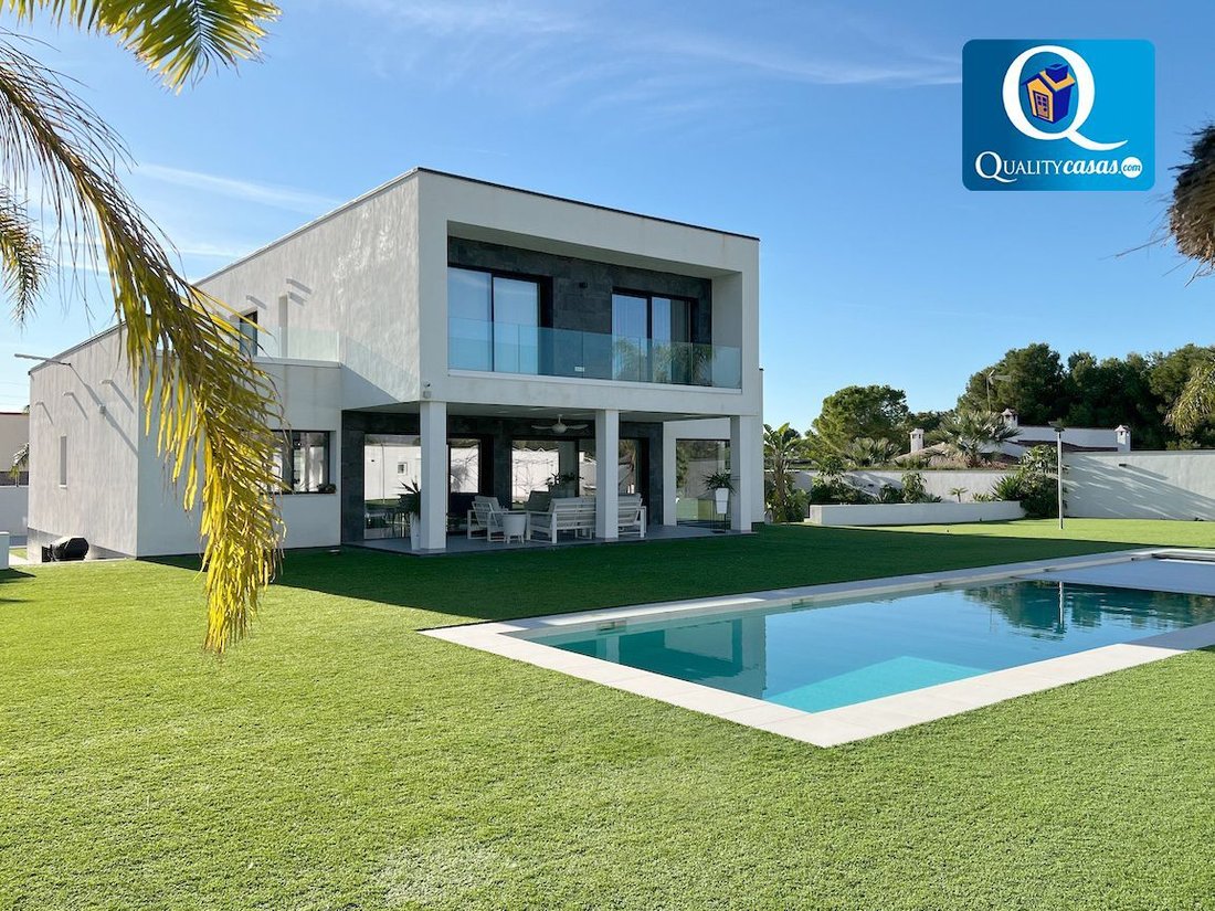 Villa in Mutxamel, Valencian Community, Spain 1 - 16620630
