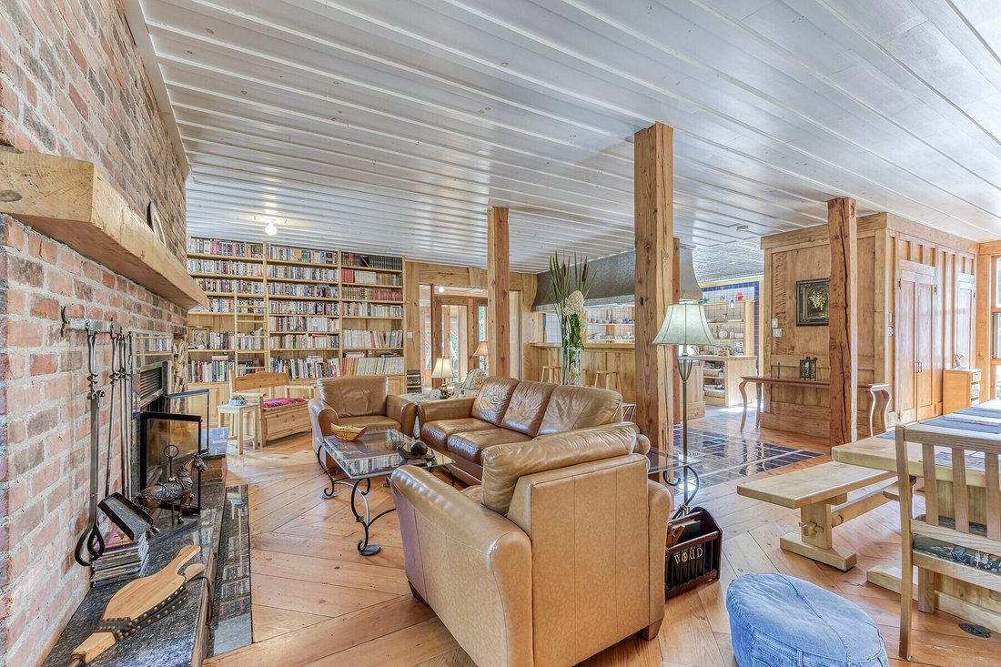 House in Saint-Michel-des-Saints, Quebec, Canada 5 - 14699663