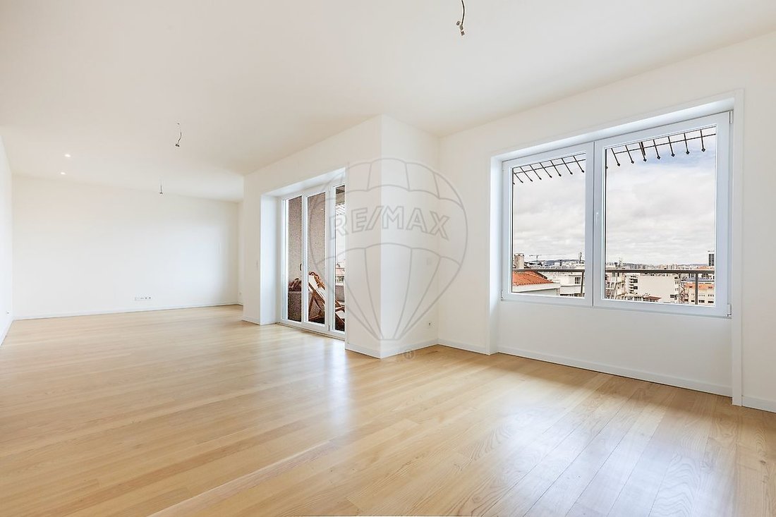 Apartment in Avenidas Novas, Lisbon, Portugal 3 - 16621191