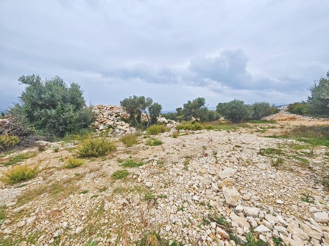 Land in Krk, Primorje-Gorski Kotar County, Croatia 4 - 16621069