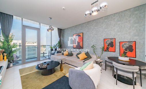 Apartment in MBR City / Mohammed Bin Rashid City, Dubai, United Arab Emirates 1