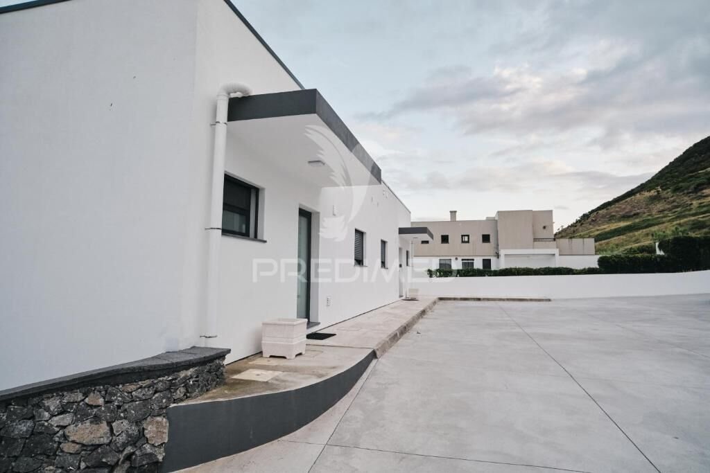 Estate in Velas (Sao Jorge), Azores, Portugal 2 - 16621209