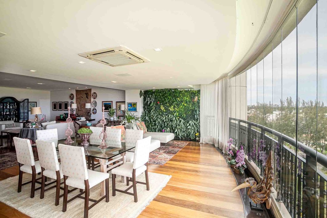 Apartment in Rio de Janeiro, State of Rio de Janeiro, Brazil 1 - 16621007