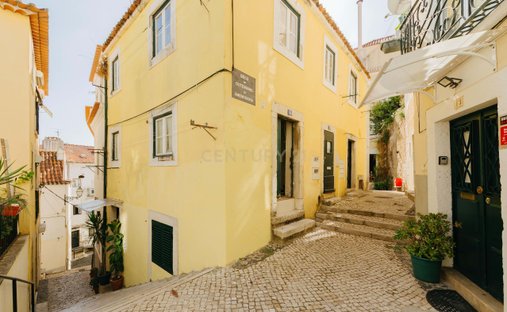 House in Santa Maria Maior, Lisbon, Portugal 1