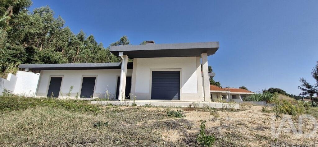 Townhouse in Rio Maior, Santarem District, Portugal 3 - 16622323