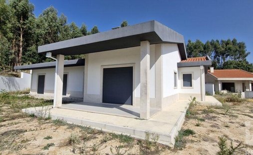 Townhouse in Rio Maior, Santarem District, Portugal 1