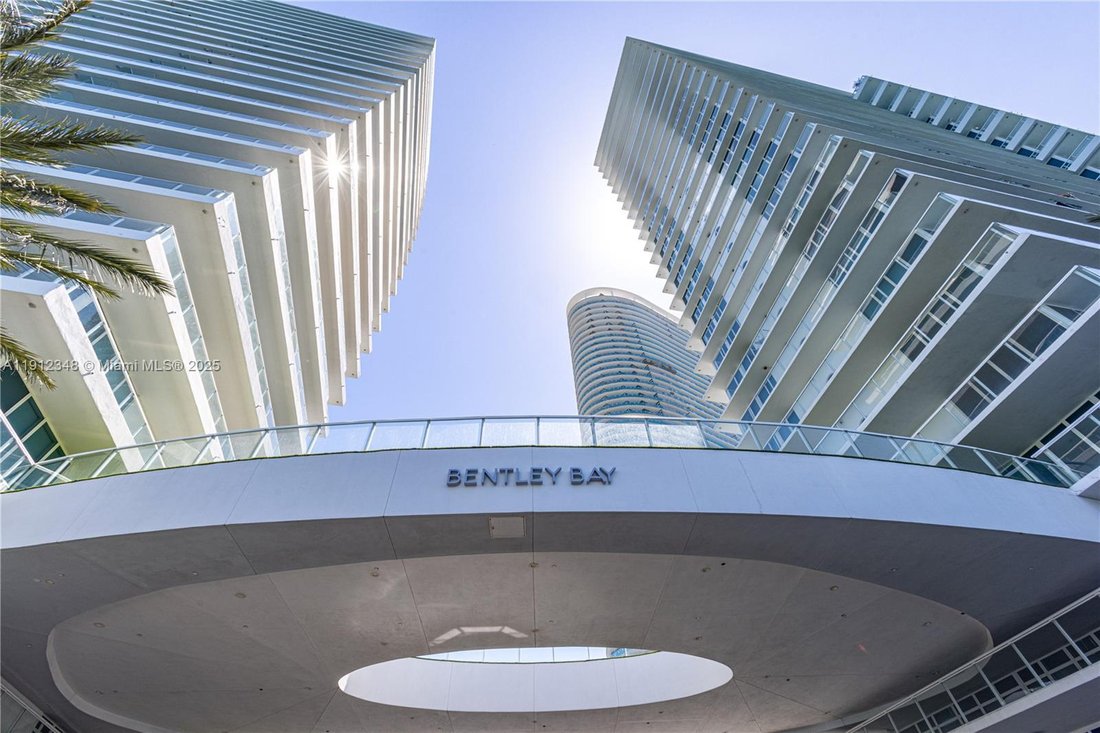 Condo in Miami Beach, Florida, United States 4 - 16615893