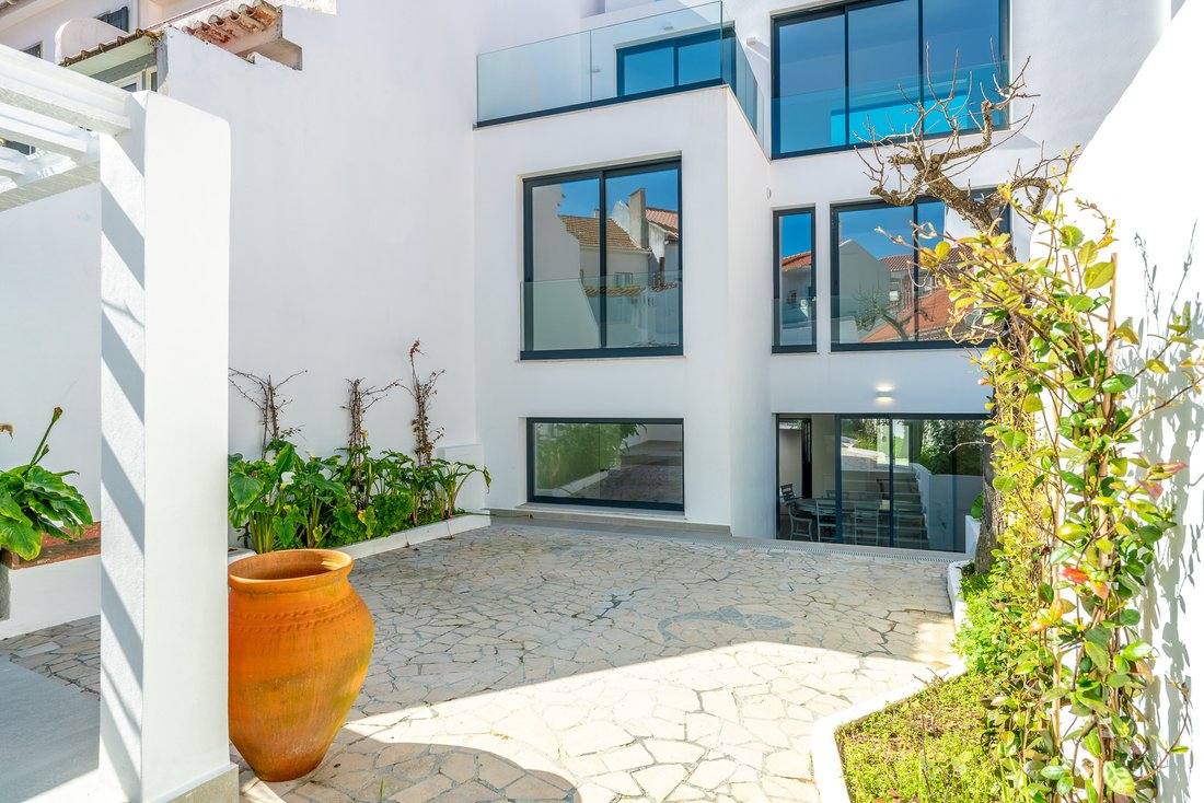 Villa in Ericeira, Lisbon, Portugal 3 - 16622392