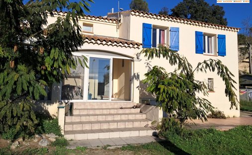 Castle for Sale in Istres, Provence-Alpes-Côte d'Azur, France