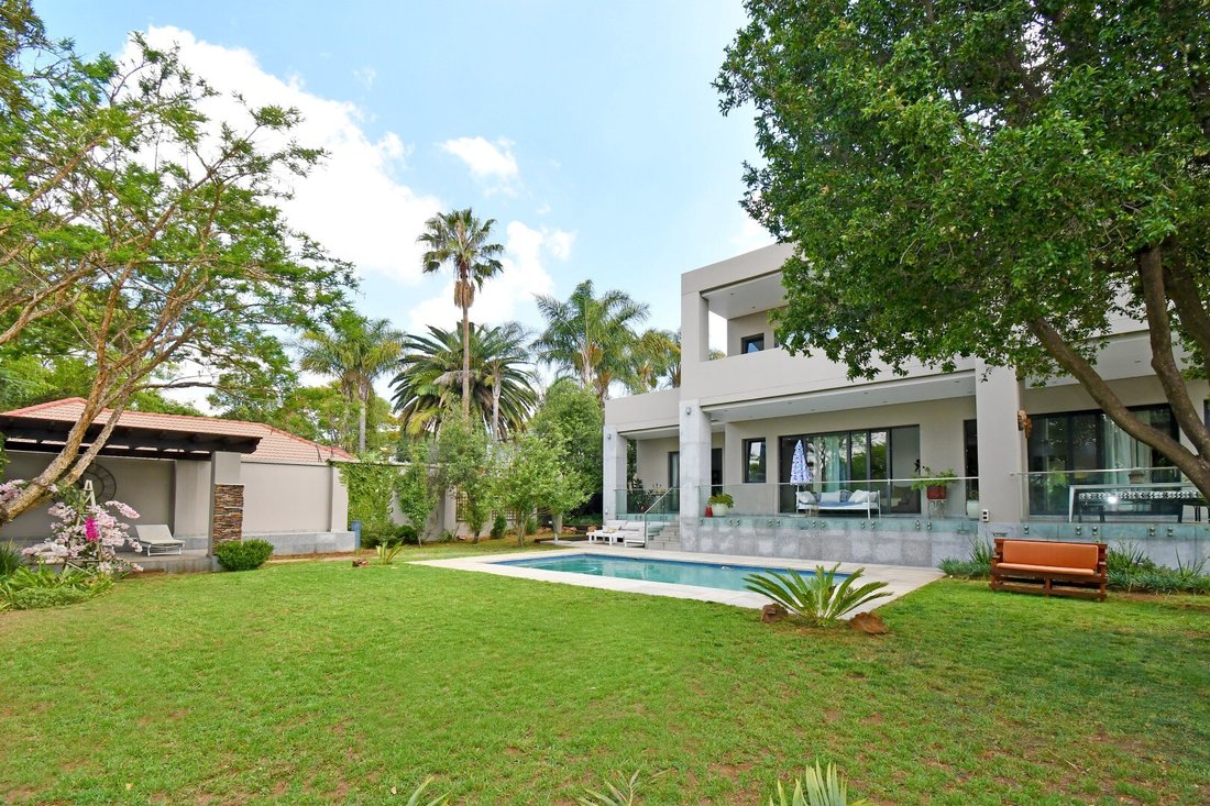 House in Benmore Gardens, Gauteng, South Africa 1 - 16622293