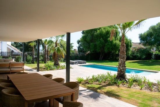 Villa in Sotogrande, San Roque, Andalusia 2 - 16622503