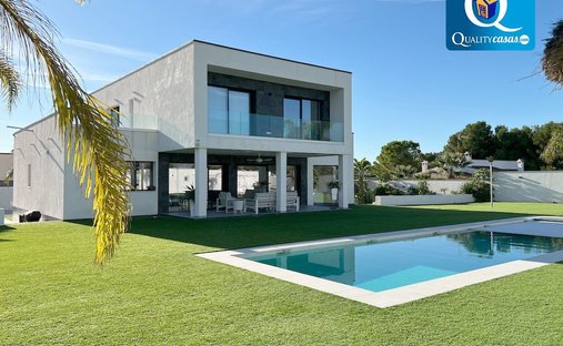 Chalet in Mutxamel, Valencian Community, Spain 1