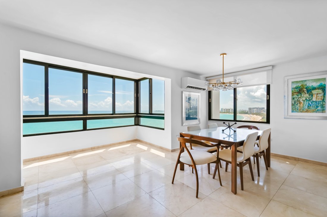 Condo in Carolina, Carolina, Puerto Rico 1 - 16622396