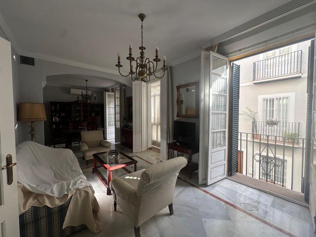 House in Casco Antiguo, Seville, Spain 2 - 16622485