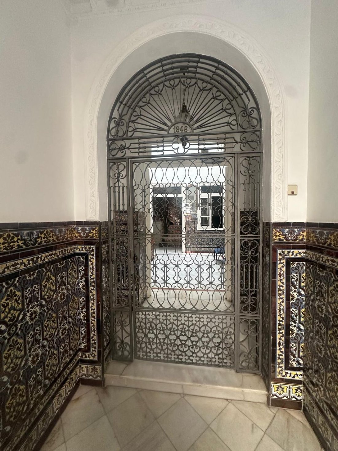House in Casco Antiguo, Seville, Spain 5 - 16622485