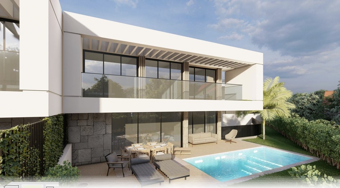 Villa in Loule (Sao Clemente), Algarve, Portugal 1 - 16623256