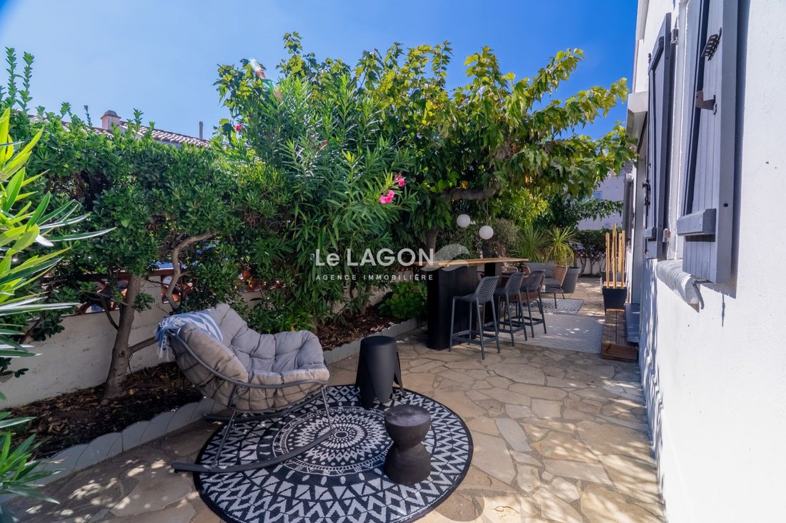 Villa in Zone Plage, Saint-Cyprien, France 1 - 16623669