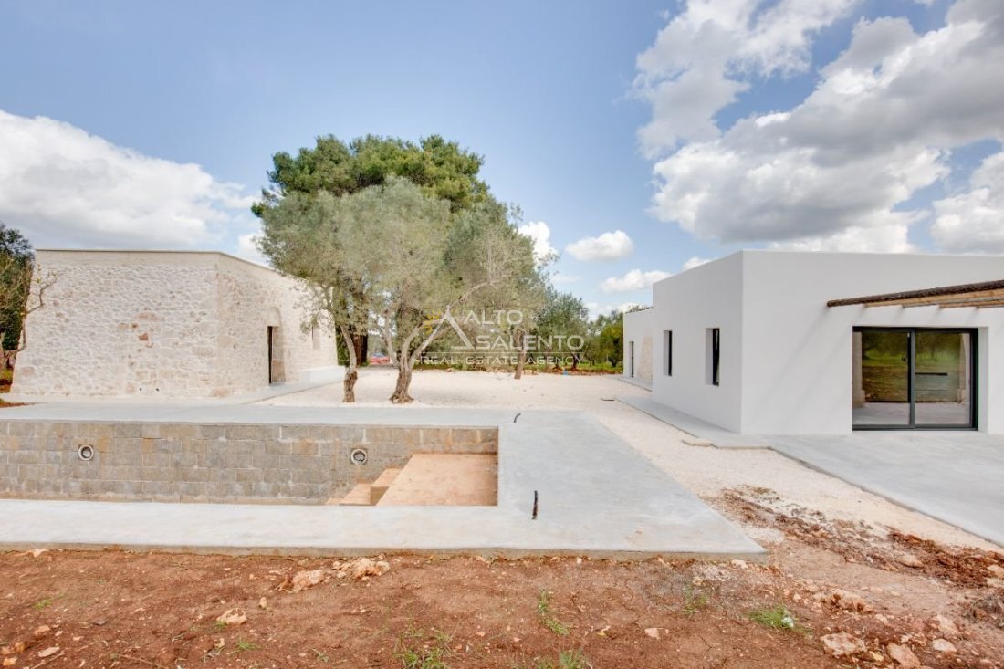 Villa in Ceglie Messapica, Apulia, Italy 3 - 16624592