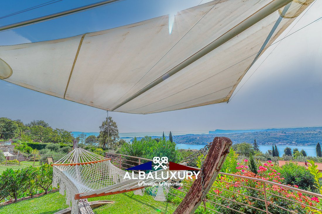 Villa in Salo, Lombardy, Italy 3 - 16624471