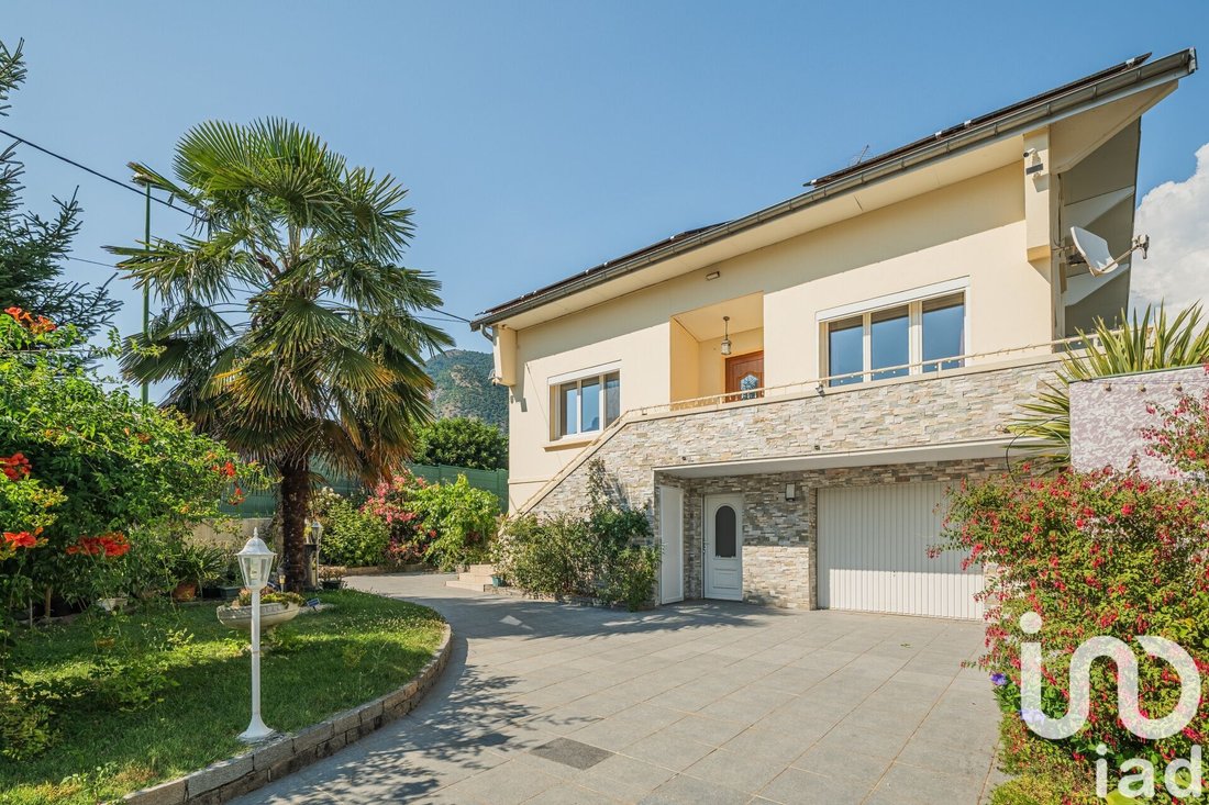 House in Barnave-Saint Robert, Saint-Egreve, France 2 - 15823620