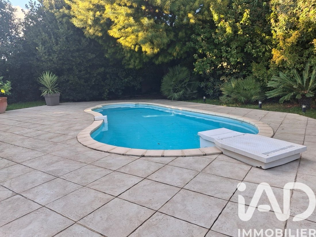 House in Beaucours-La Gorguette-La Morvenede, Sanary-sur-Mer, France 5 - 16624966