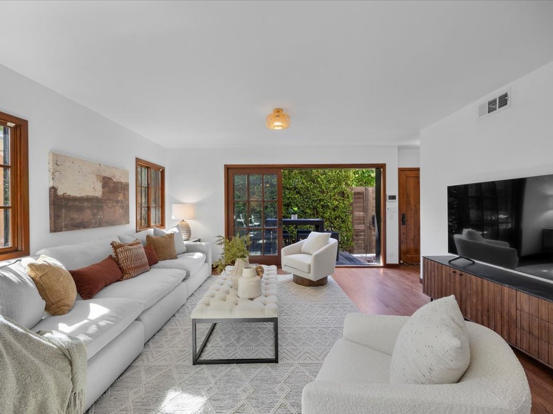 House in Los Angeles, California, United States 3 - 16624566