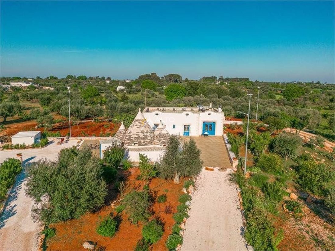 Villa in Ceglie Messapica, Apulia, Italy 2 - 16623998