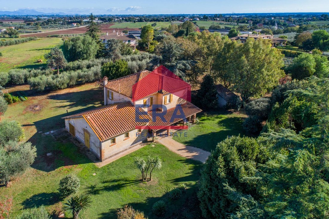 Country House in Santa Palomba, Pomezia, Lazio 1 - 16626385