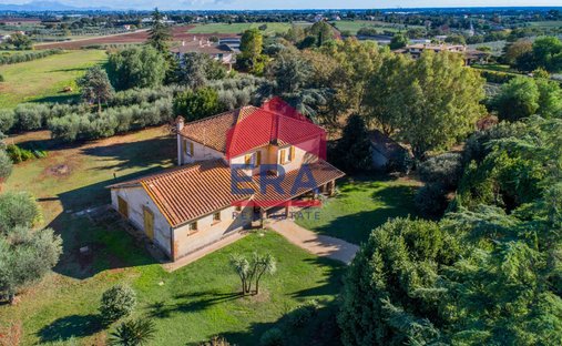 Country House in Santa Palomba, Pomezia, Lazio 1
