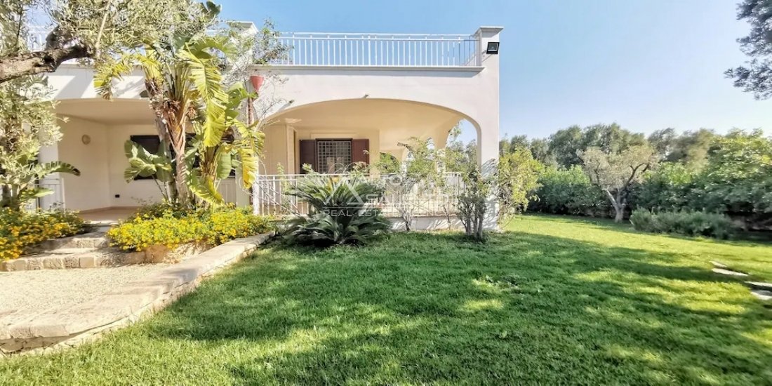 Villa en Carovigno, Apulia, Italia 4 - 16624169