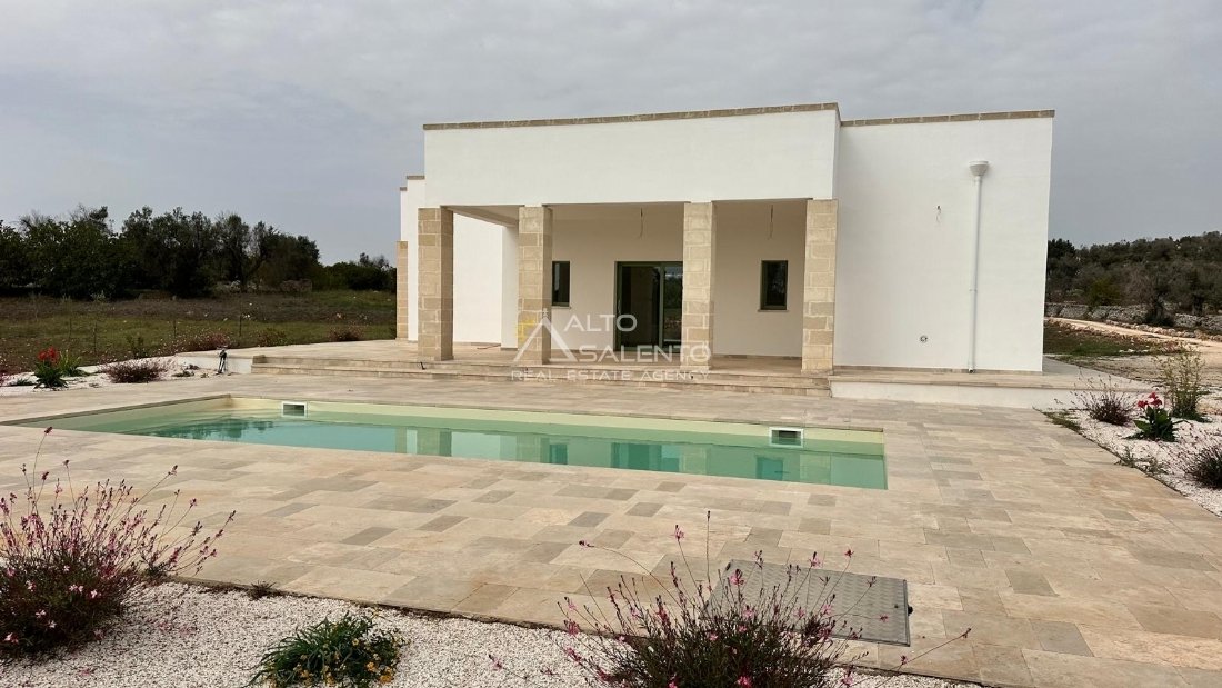 Villa in Ludovico Street - Corso Umberto I - Vittorio Emanuele Street, Ostuni, Apulia 1 - 16623945